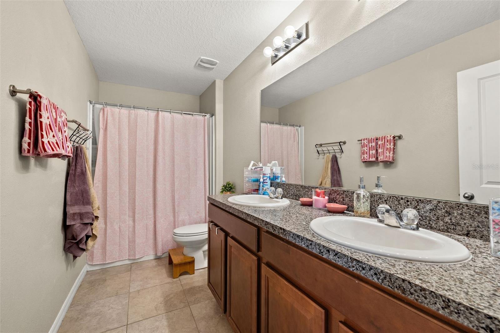 CONNERTON VILLAGE 2 PH 2-REPLAT - Residential