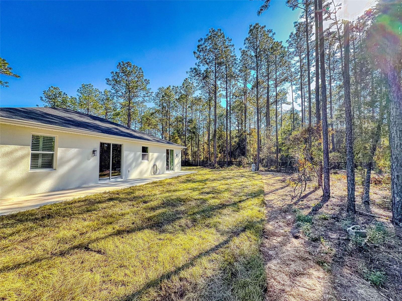 ROLLING HILLS UN FOUR - Residential