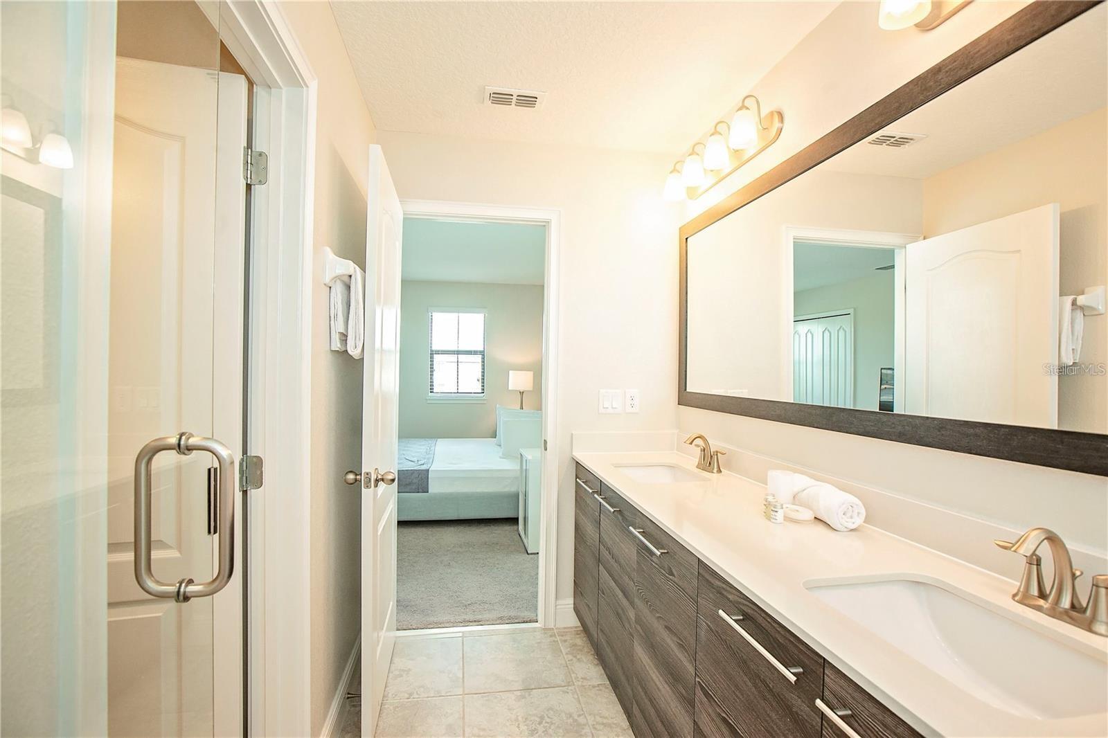 BALMORAL ESTATES - Residential Lease