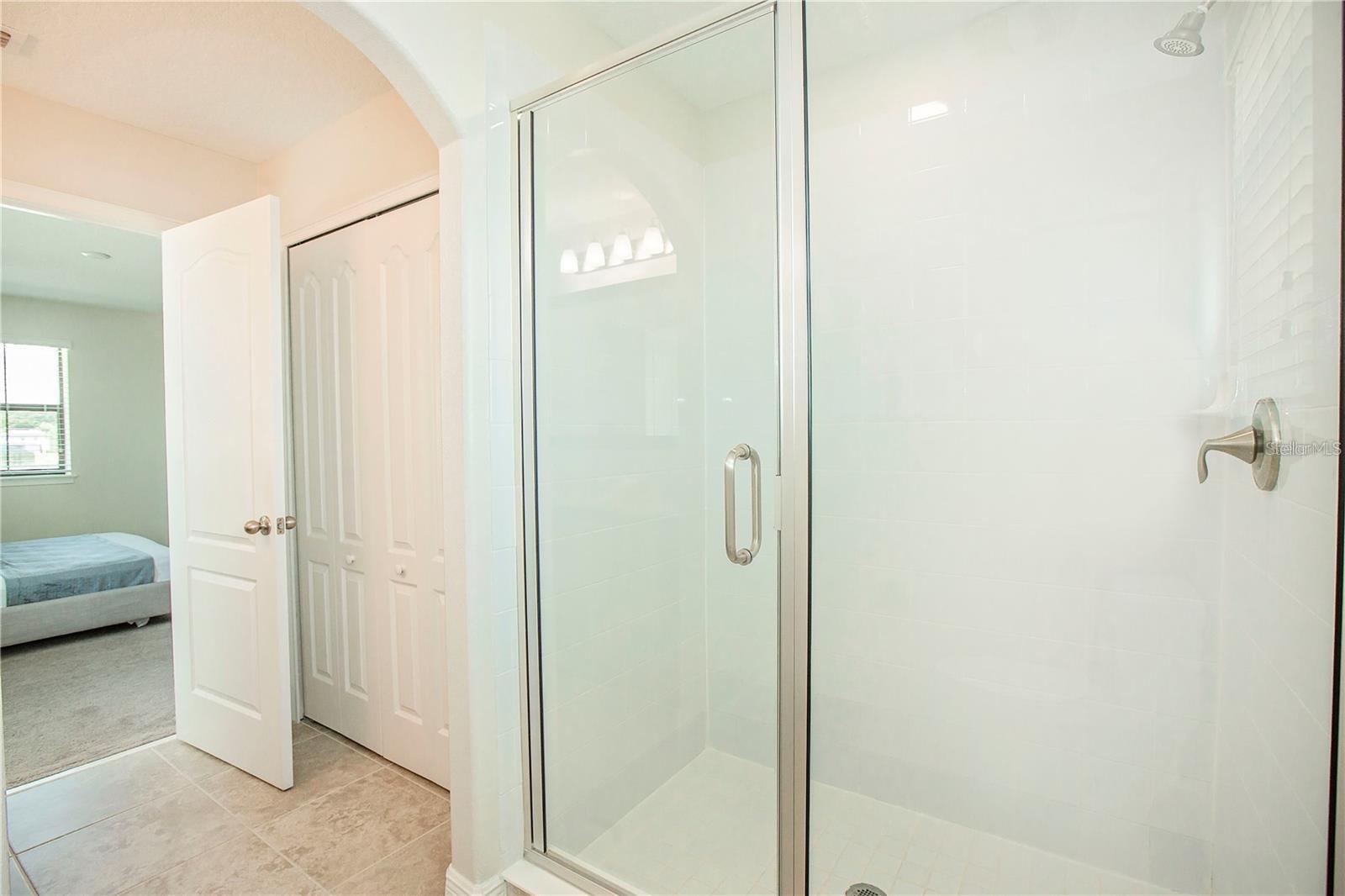 BALMORAL ESTATES - Residential Lease