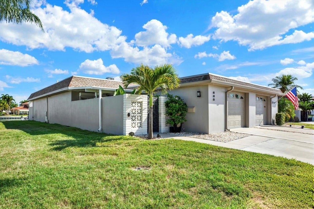 Photo of 645 Boca Ciega Point Boulevard N #2506, St Petersburg, FL 33708 (MLS # TB8523655)