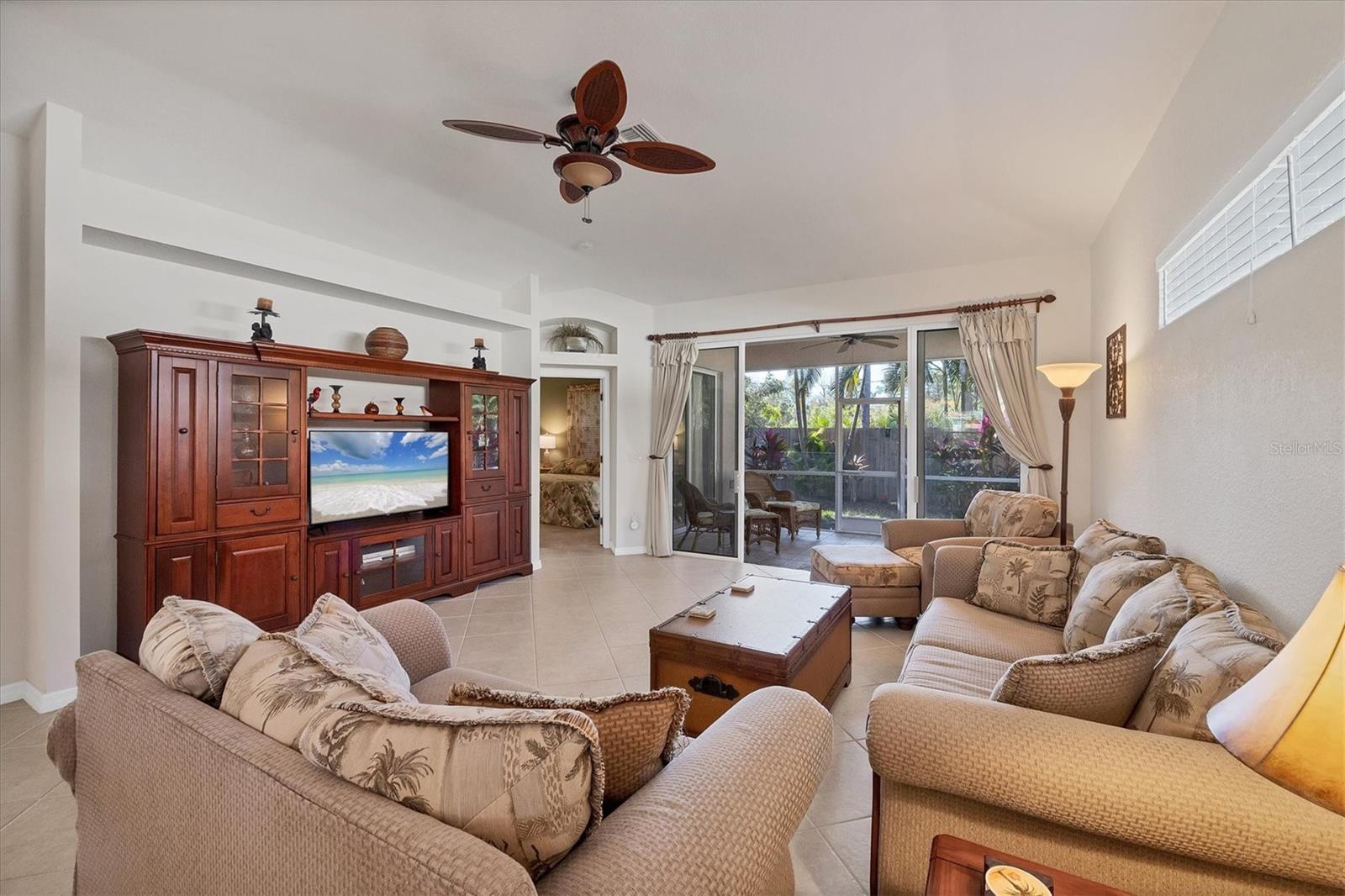 SWEETWATER VILLAS AT SOUTHWOOD PH 02 - Residential