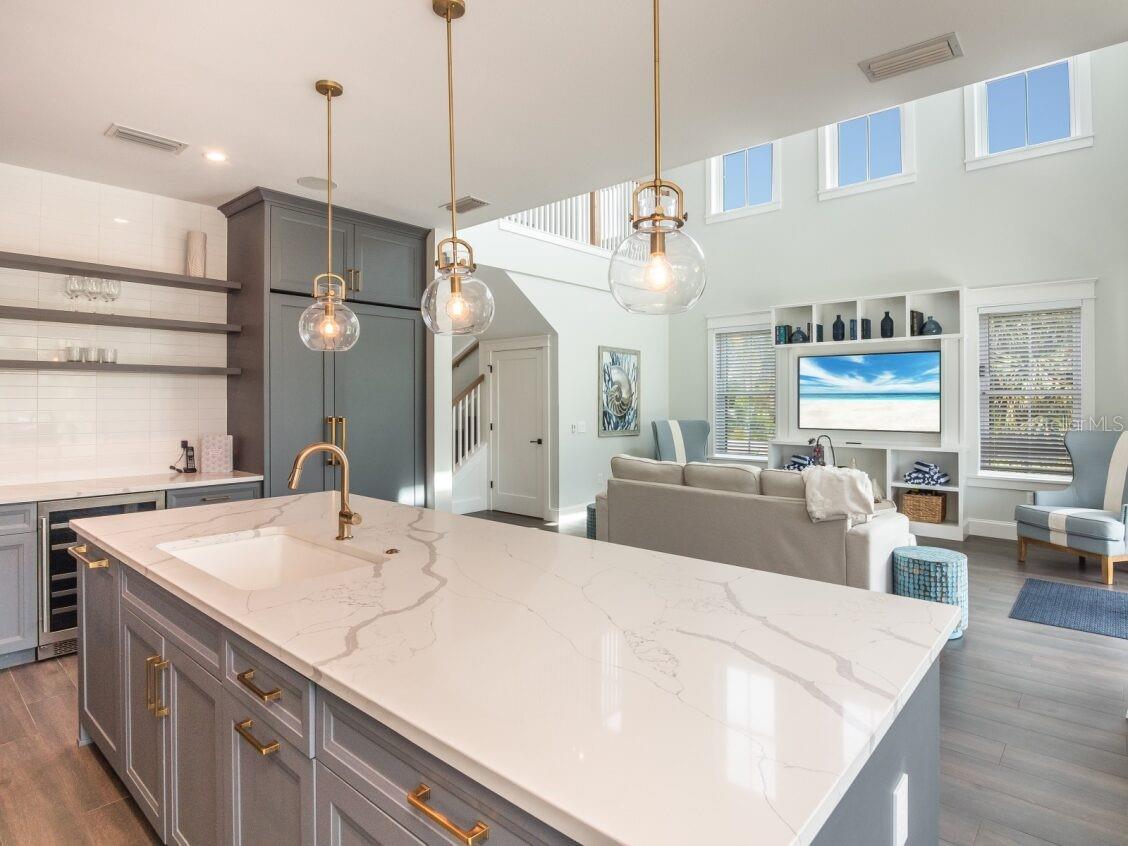 SHORE ACRES FOURTH ADD - Residential