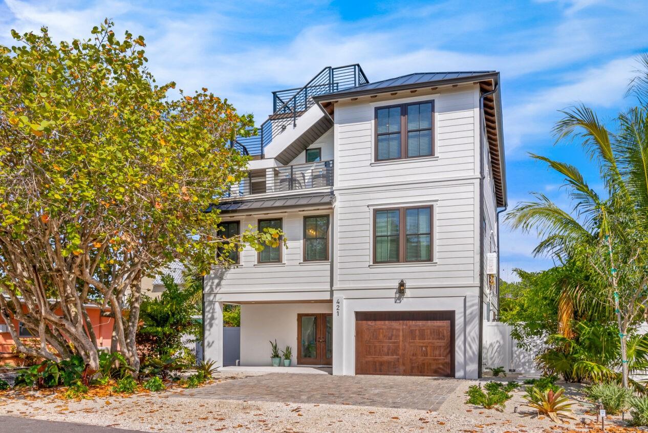 421 ALAMANDA ROAD
