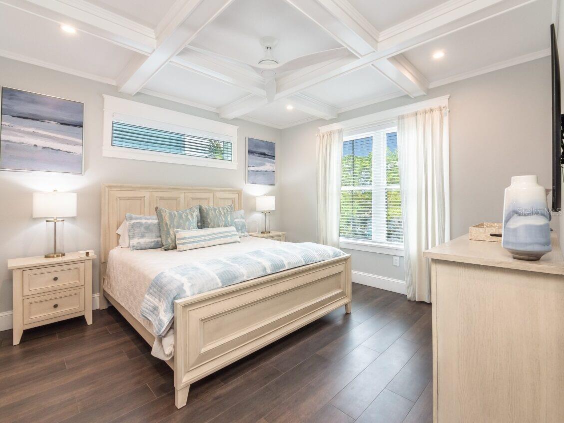 SHORE ACRES FOURTH ADD - Residential