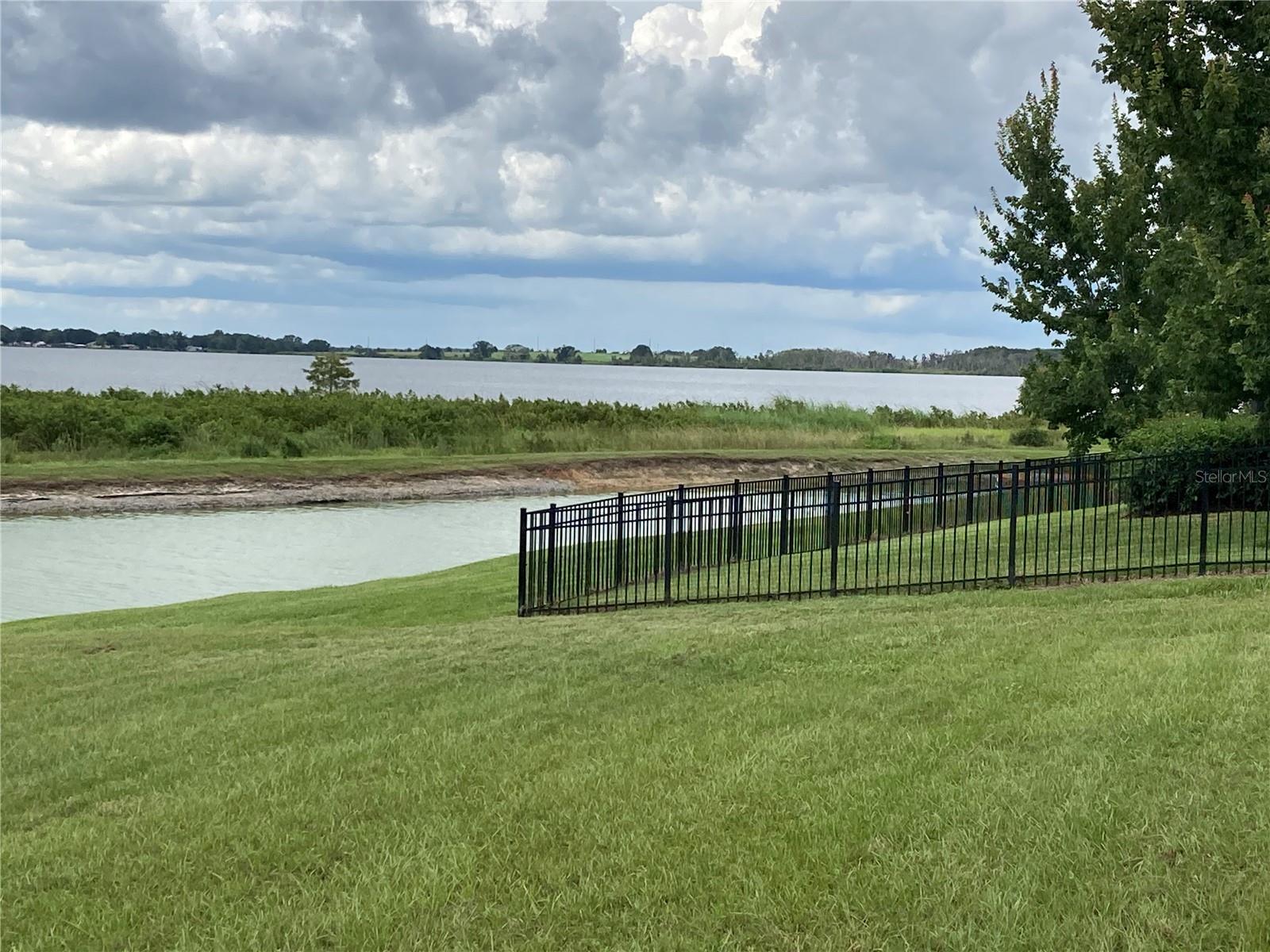 WATER RIDGE SUB - Land