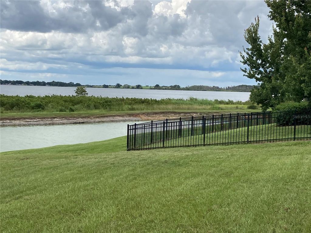 Photo of 493 Adams View Lane, Auburndale, FL 33823 (MLS # P4936539)