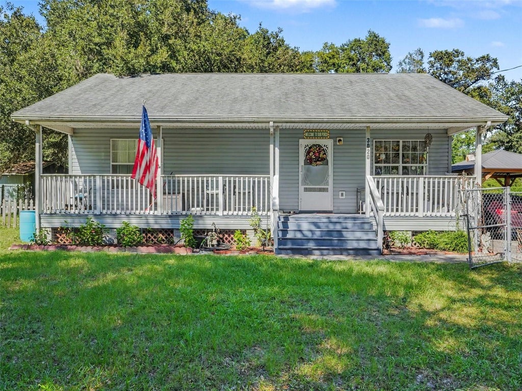 Photo of 3020 Strawberry Lane, Lakeland, FL 33801 (MLS # TB8561598)