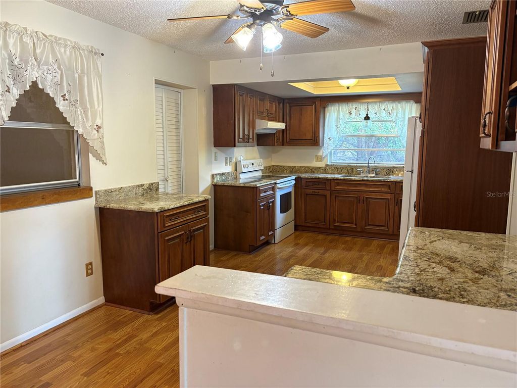 Photo of 39 Perthshire Lane, Palm Coast, FL 32164 (MLS # FC315602)