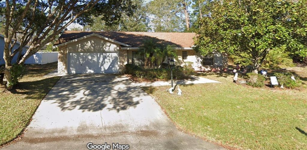 Photo of 39 Perthshire Lane, Palm Coast, FL 32164 (MLS # FC315602)