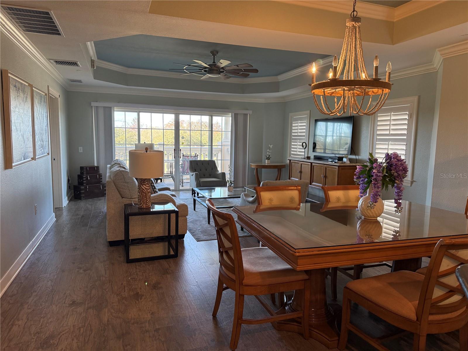 CENTRE COURT RIDGE CONDO PH 4 BLDG D - Residential