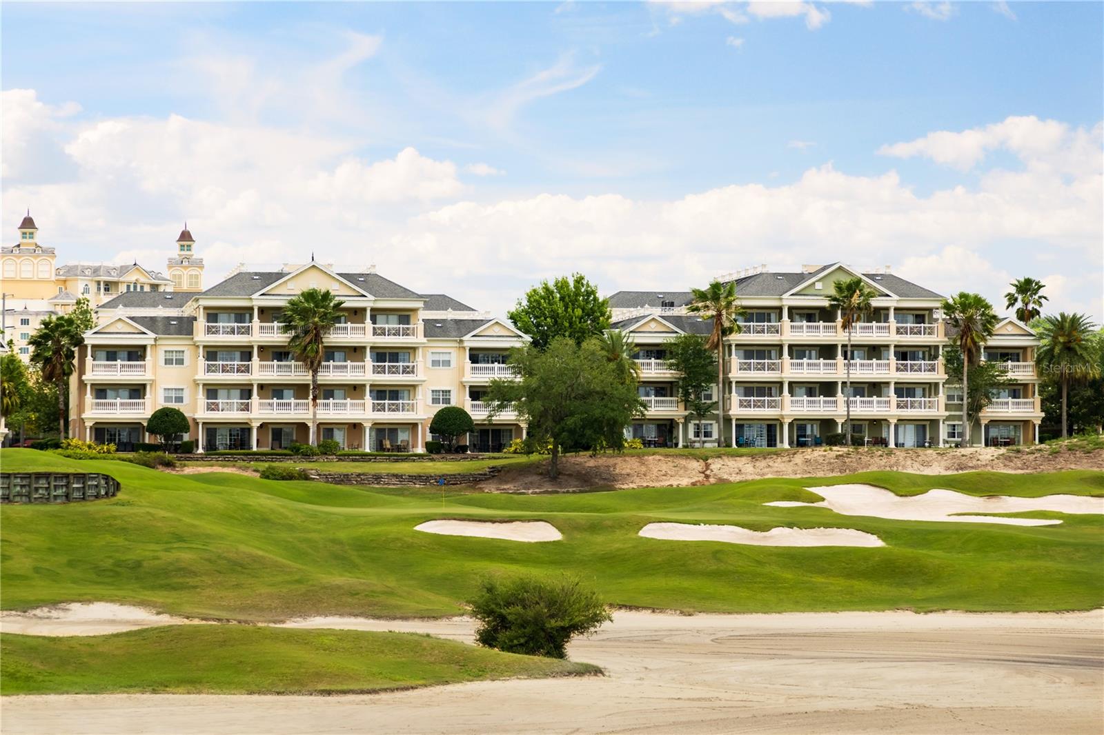 CENTRE COURT RIDGE CONDO PH 4 BLDG D - Residential