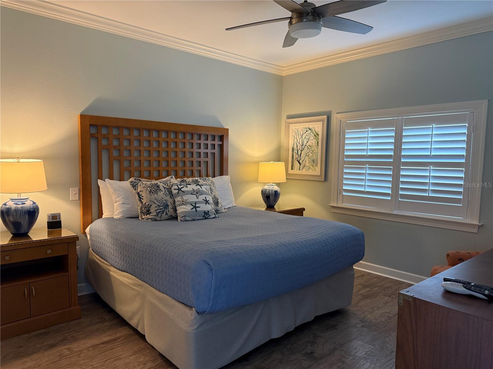 CENTRE COURT RIDGE CONDO PH 4 BLDG D - Residential