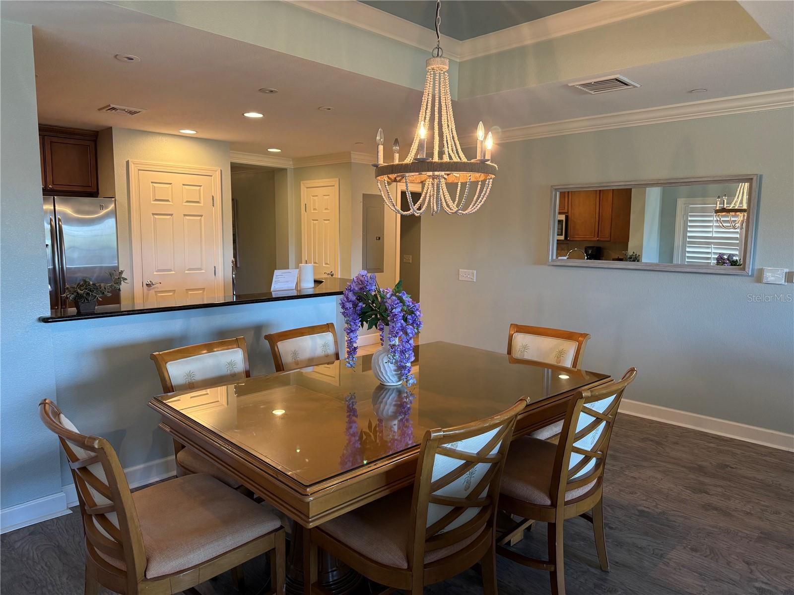 CENTRE COURT RIDGE CONDO PH 4 BLDG D - Residential