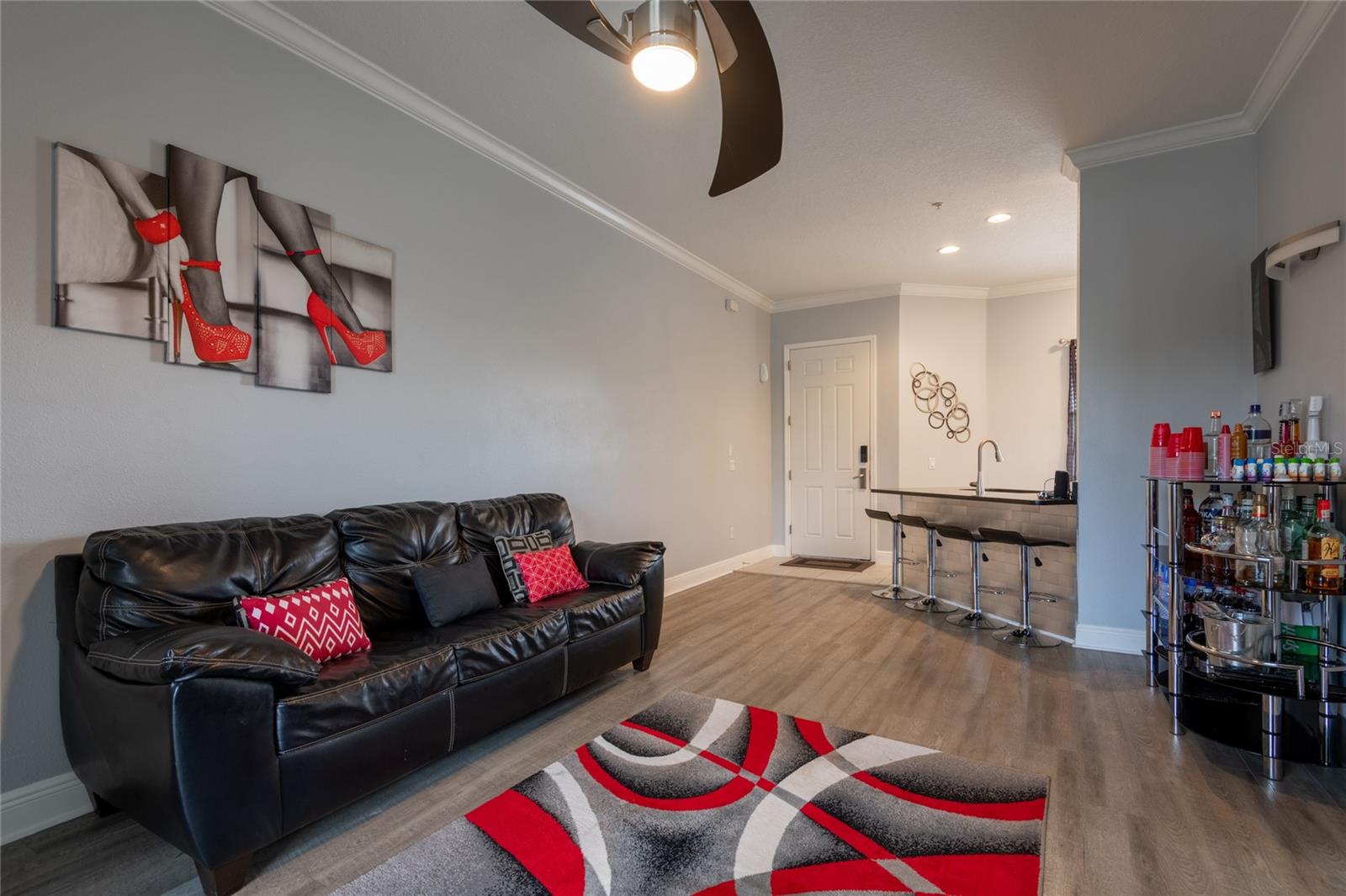 CALIENTE APTS CONDO - Residential