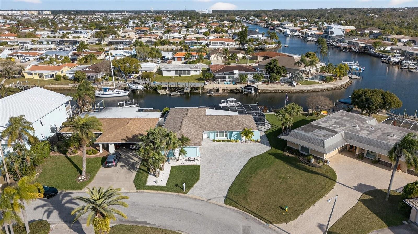 FLOR A MAR - Residential