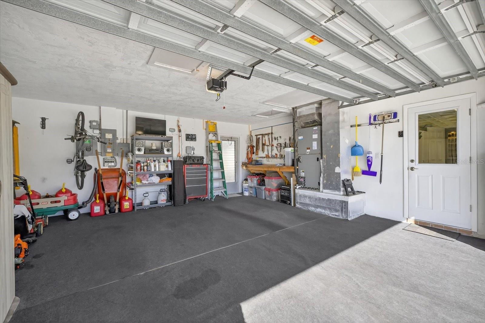 FLOR A MAR - Residential