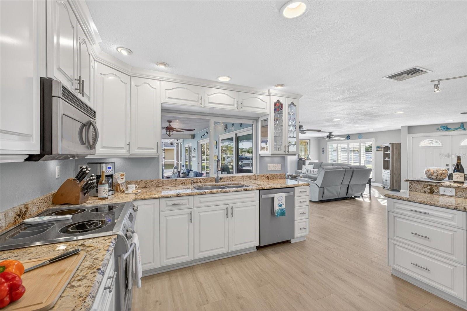 FLOR A MAR - Residential