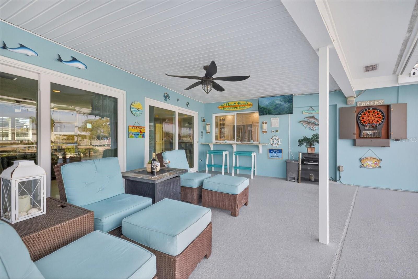 FLOR A MAR - Residential