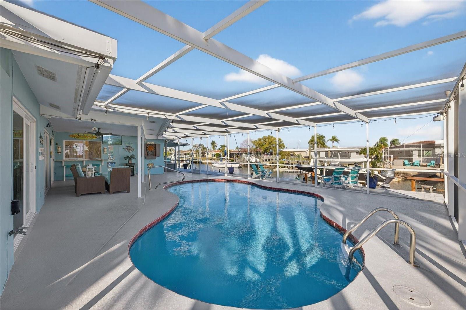 FLOR A MAR - Residential