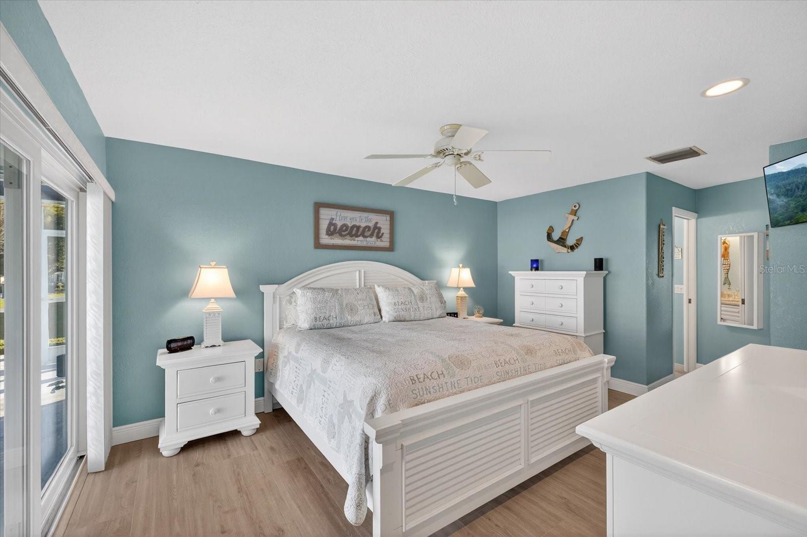 FLOR A MAR - Residential