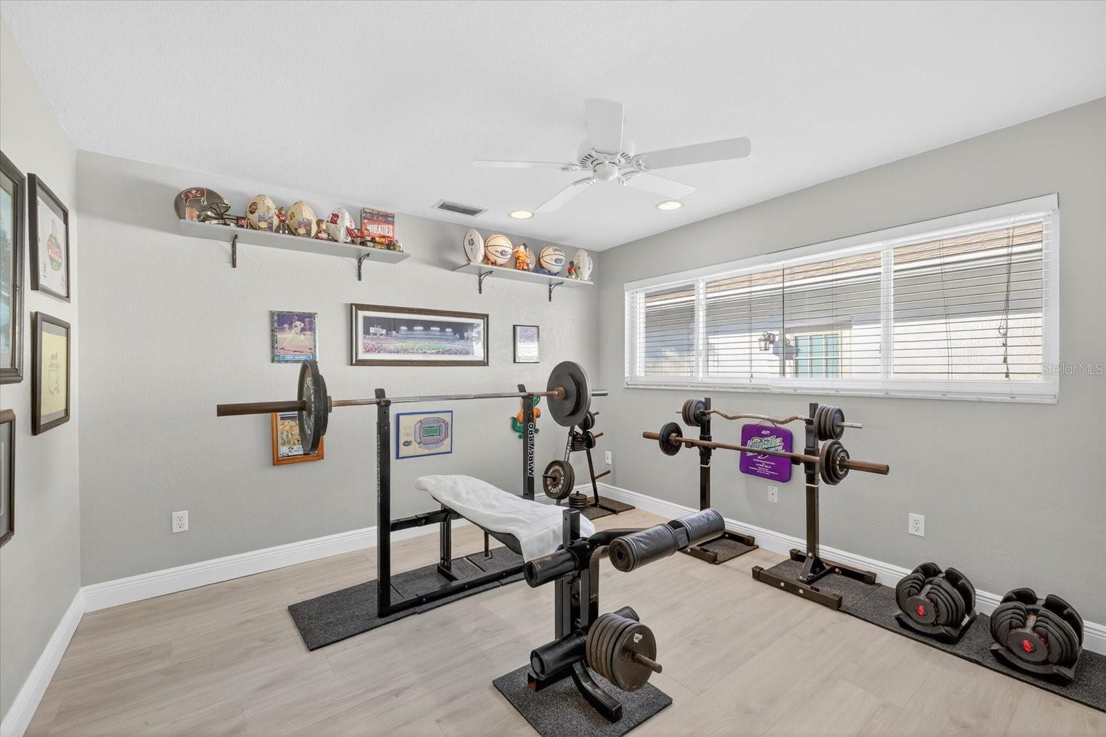 FLOR A MAR - Residential