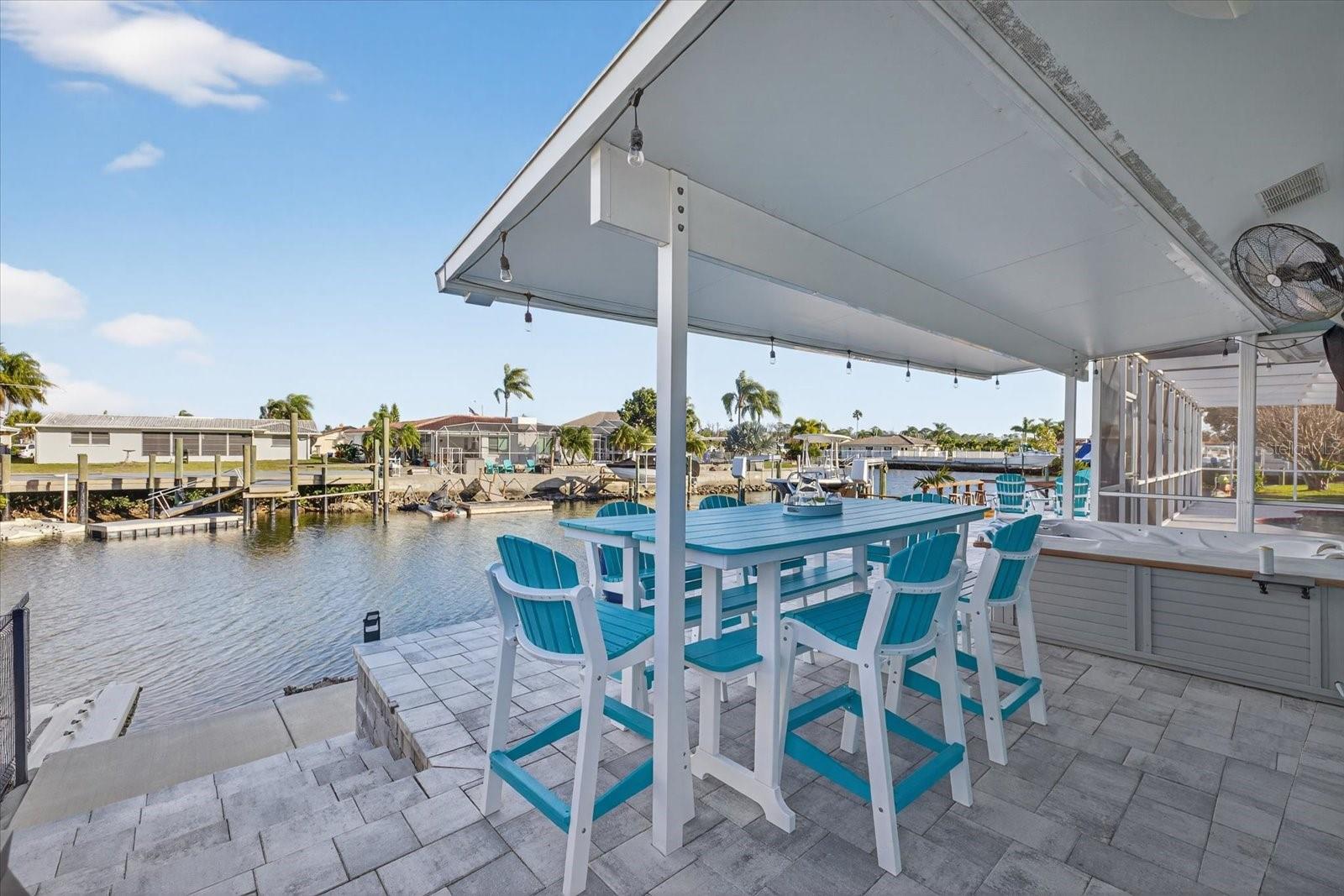 FLOR A MAR - Residential