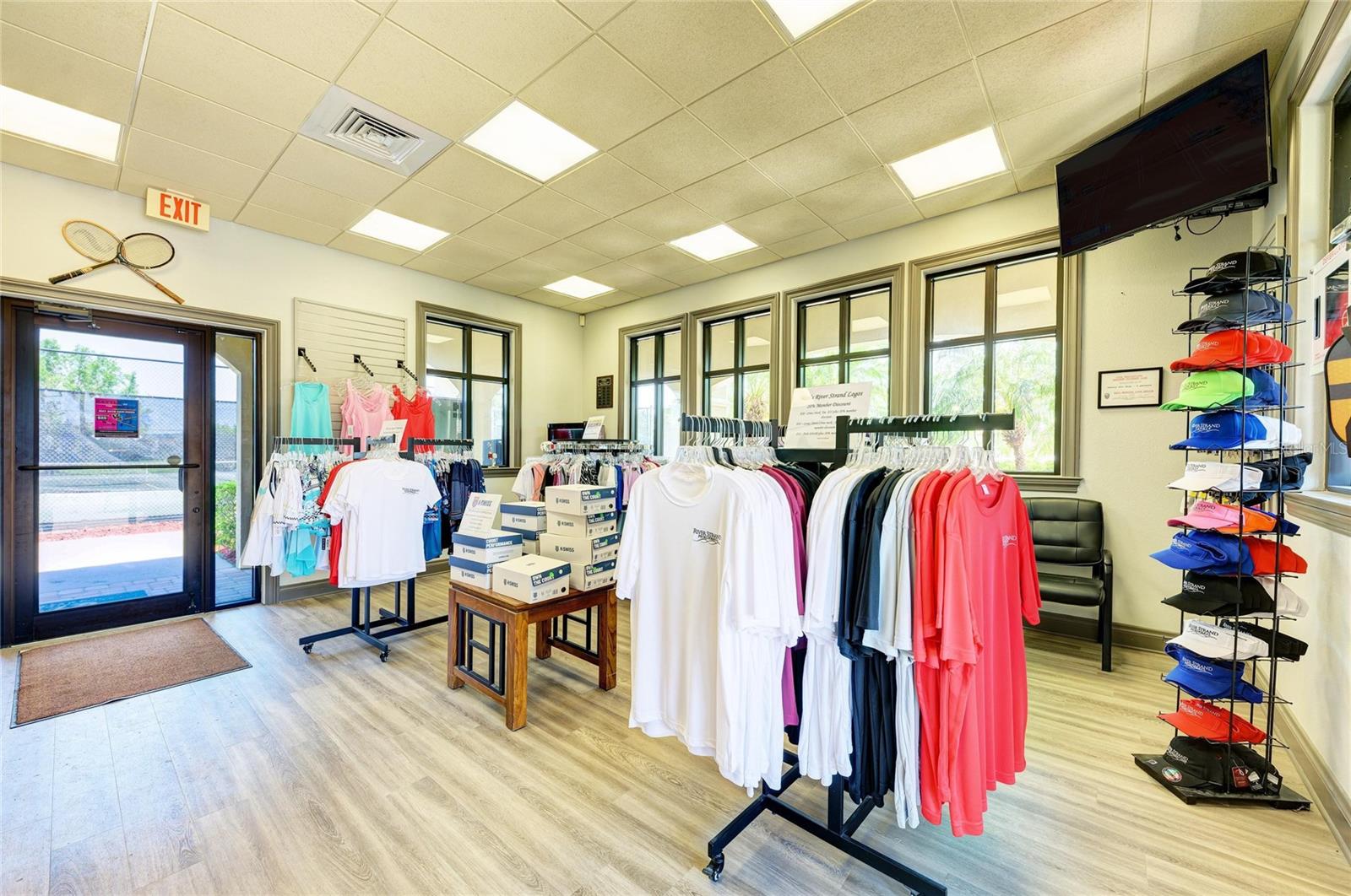 RIVER STRAND - Residential