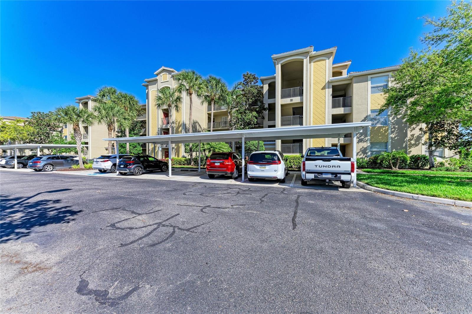 RIVER STRAND - Residential