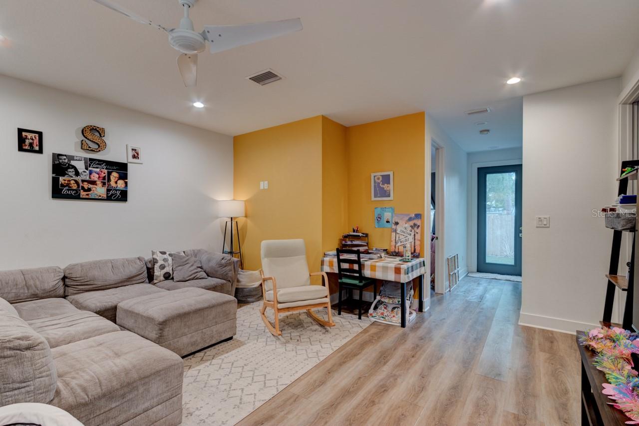 FLORIDA SHORES 01 - Residential