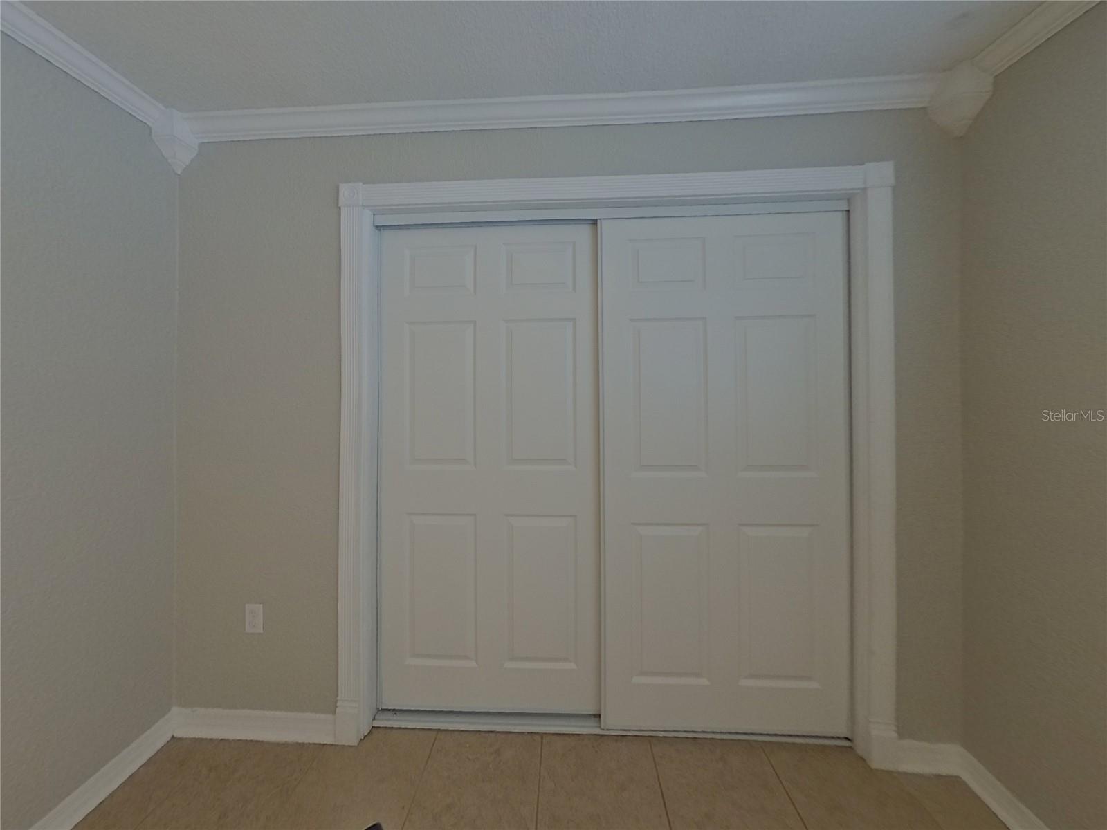 TAMPA DOWNS HEIGHTS - Residential Lease