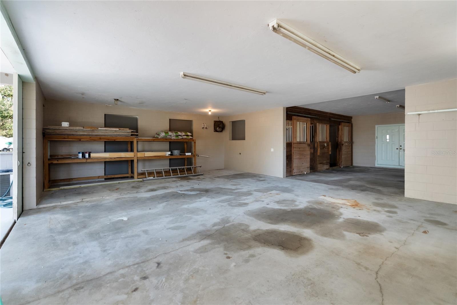 FOX CREEK ACRES - Residential