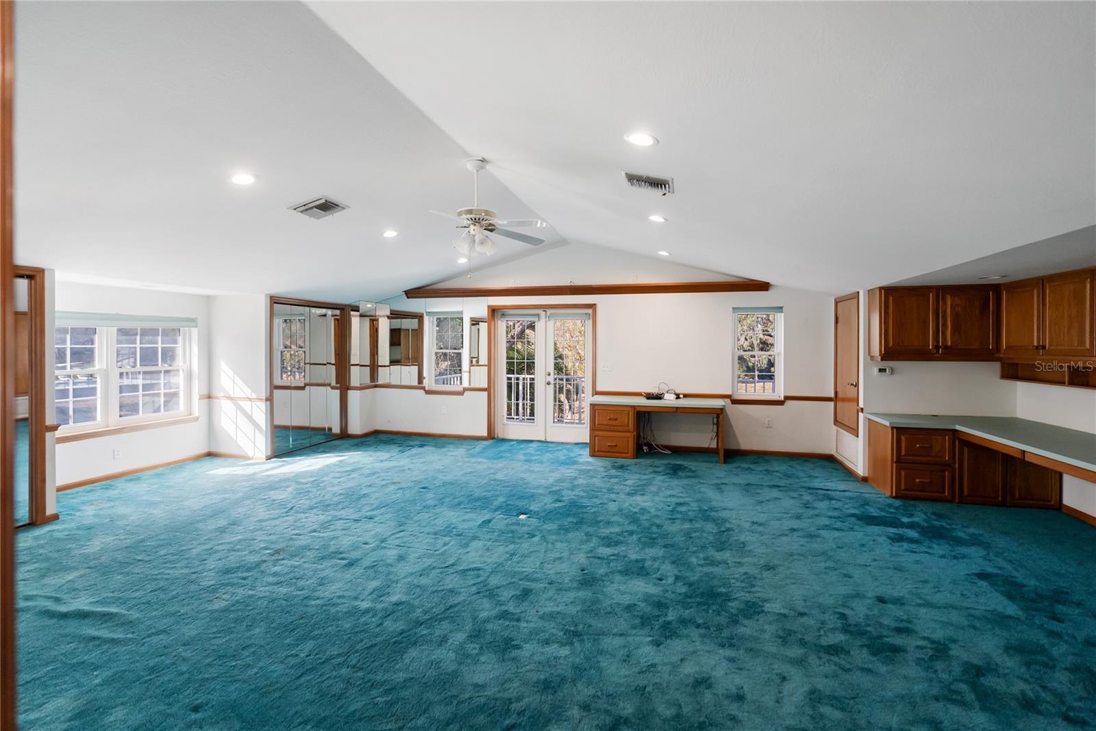 FOX CREEK ACRES - Residential