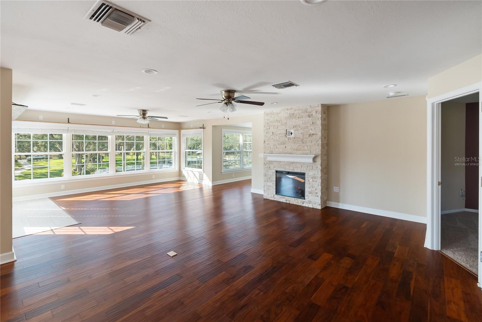 FOX CREEK ACRES - Residential