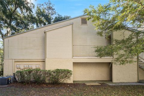 Photo of 1015 SW 9th Street #B2, Gainesville, FL 32601 (MLS # GC535388)
