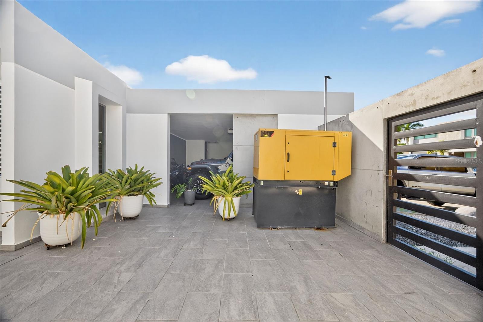 H6 Calle Castilla URB MANSIÓN REAL