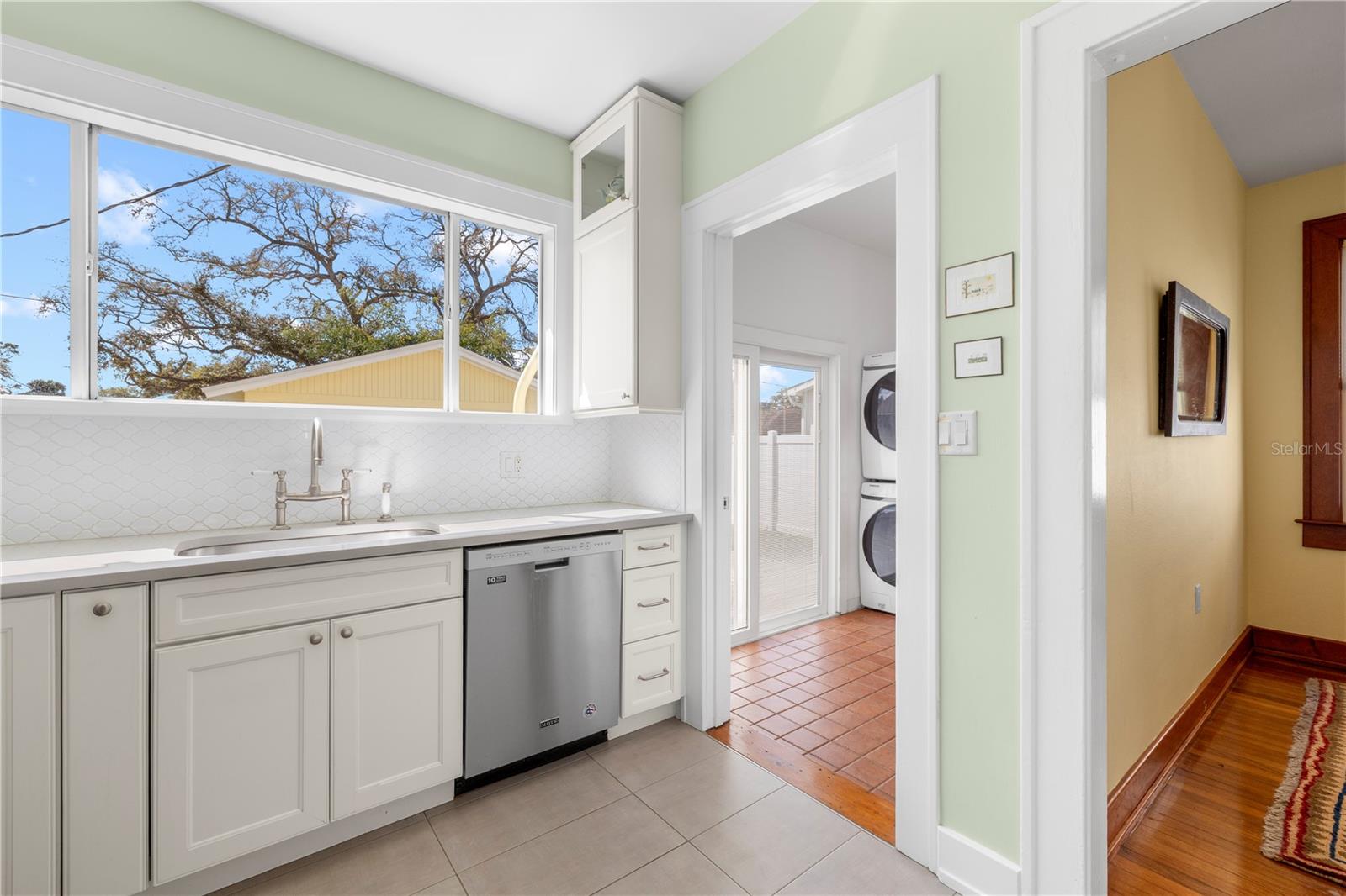 BON AIR - Residential