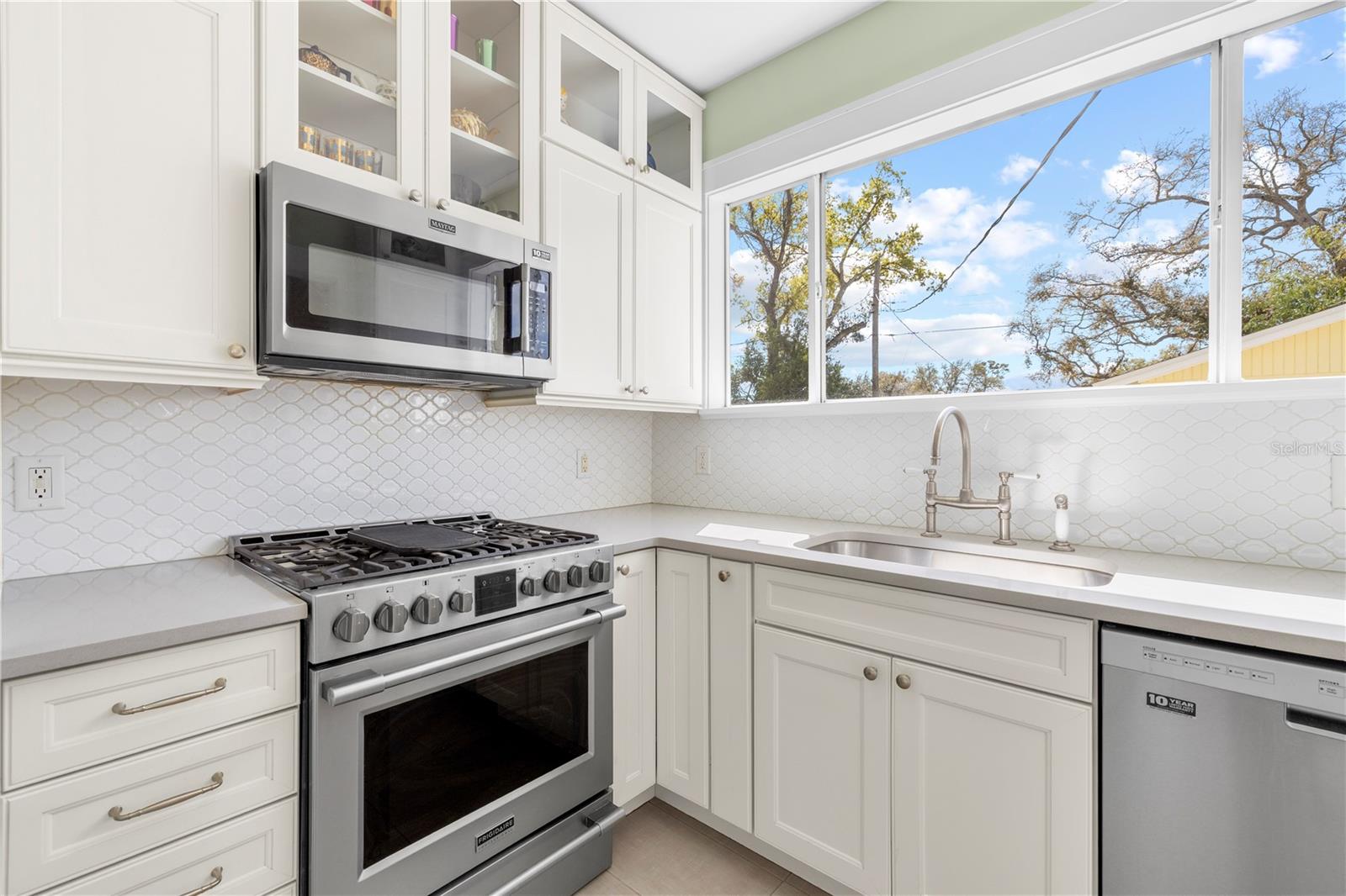 BON AIR - Residential