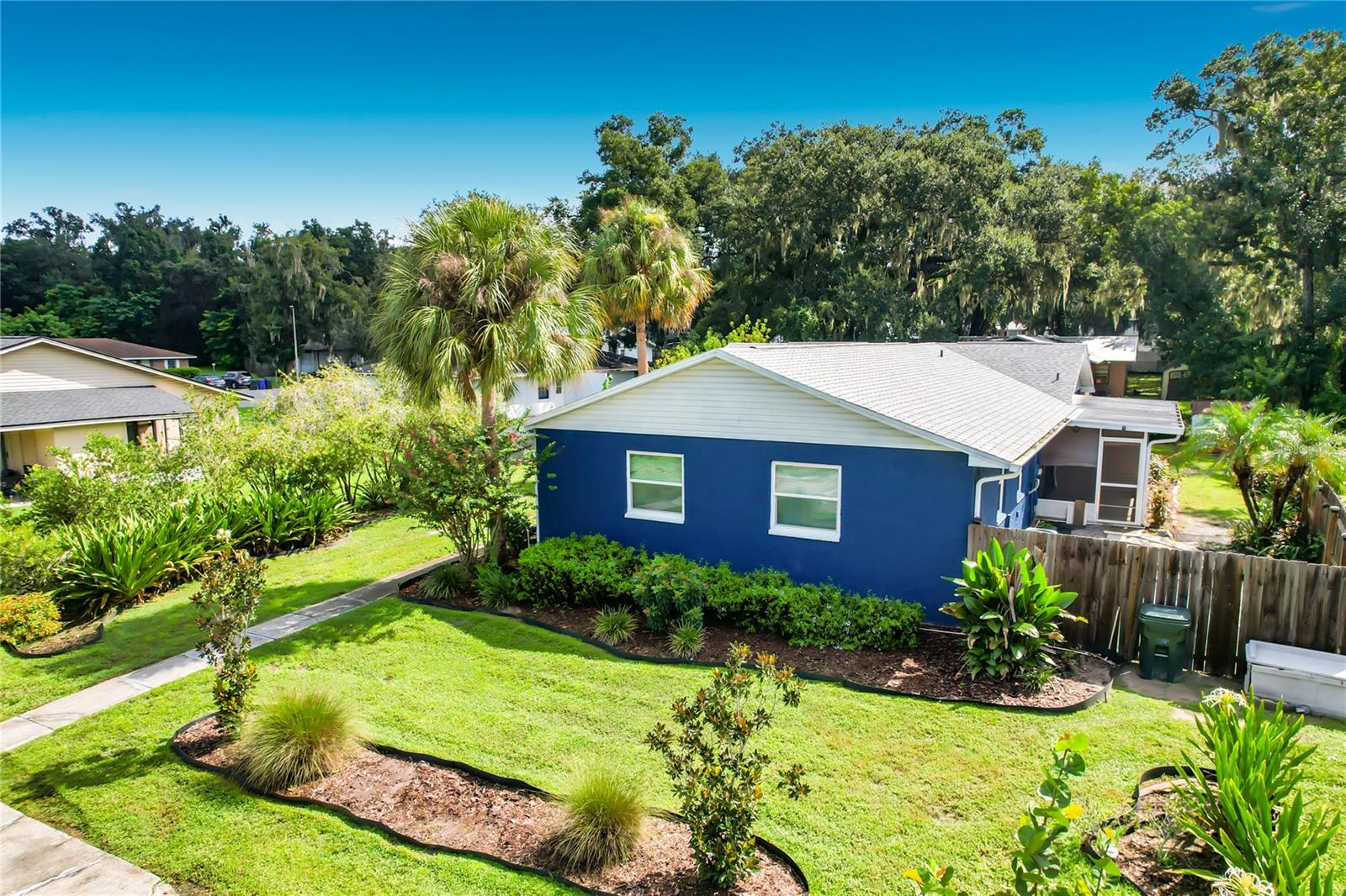735 & 737 ZELLA LANE 735/737
