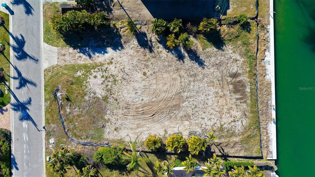 Photo of 721 Emerald Harbor Drive, Longboat Key, FL 34228 (MLS # A4681959)