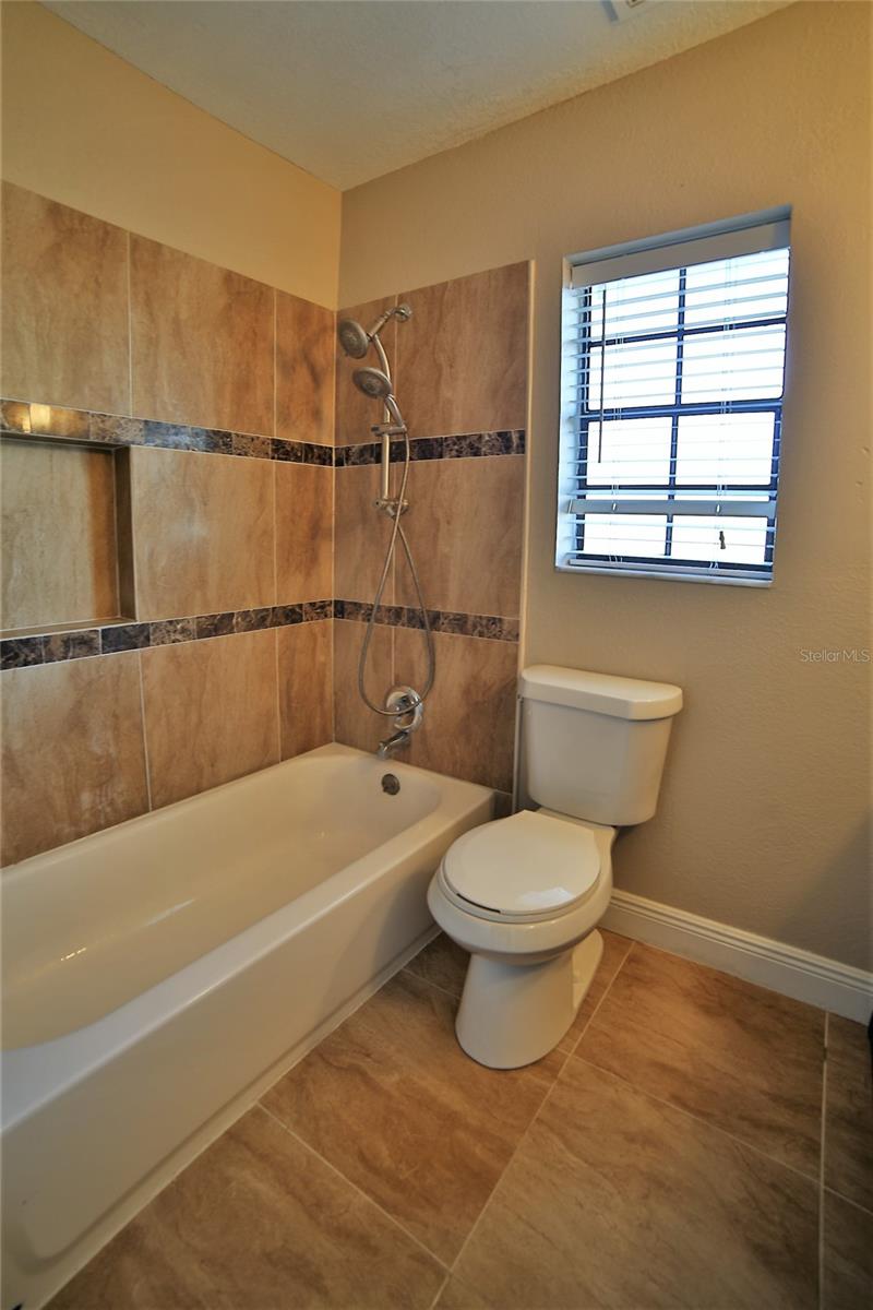 SAND LAKE VILLAGE CONDO SEC 01 PH 02 - Residential Lease