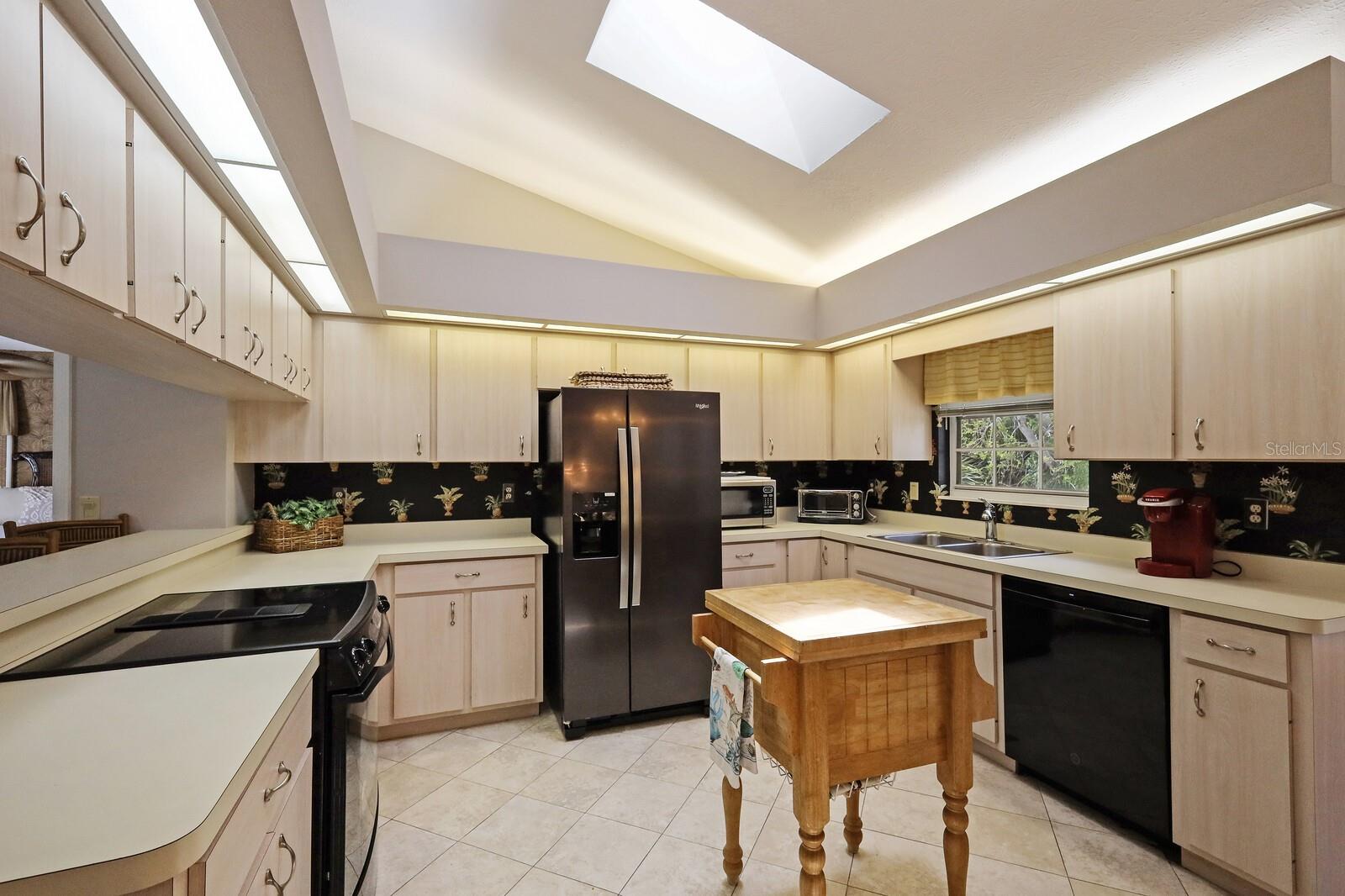 BIMINI BAY ESTATES - Residential