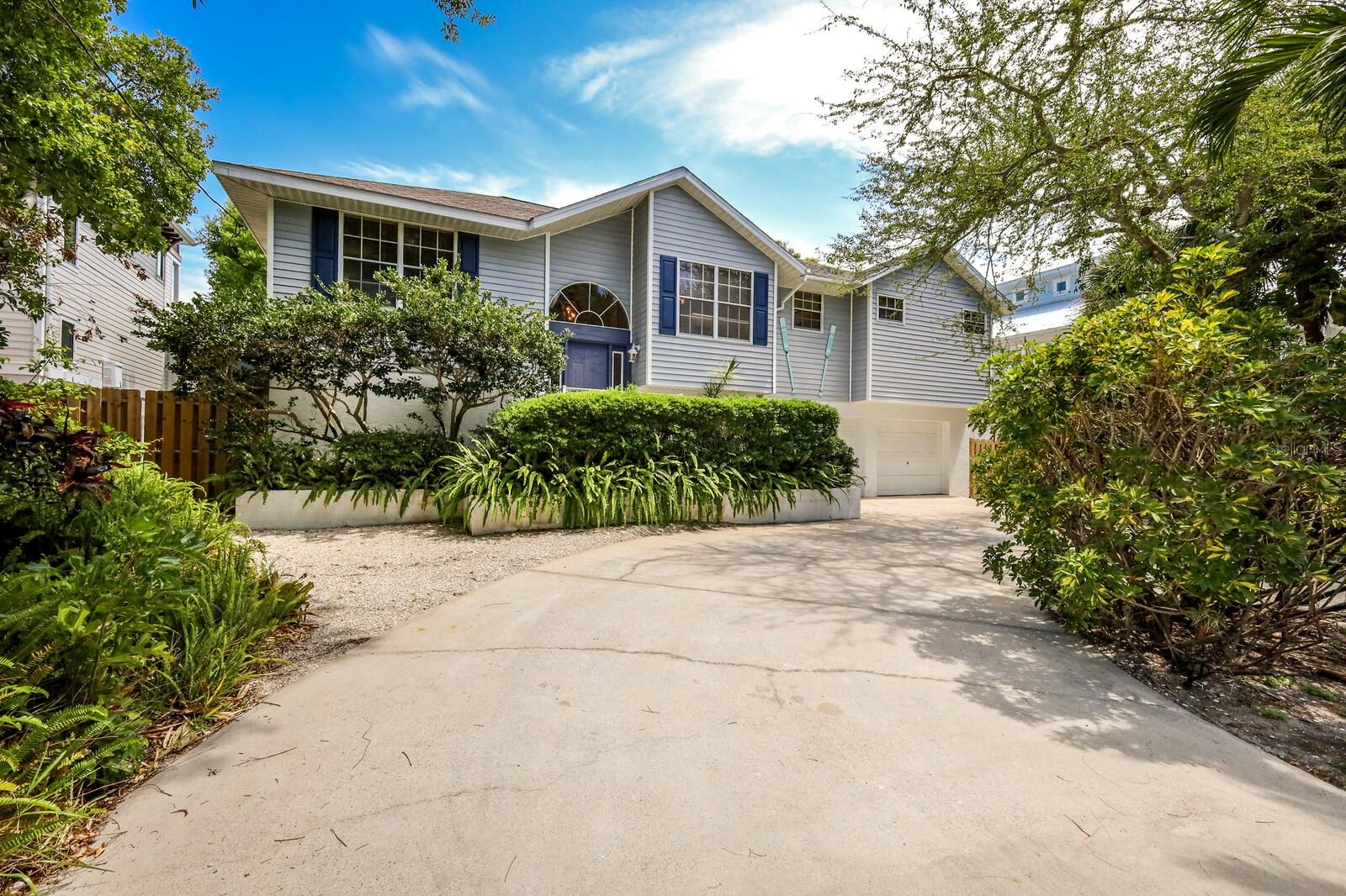 BIMINI BAY ESTATES - Residential