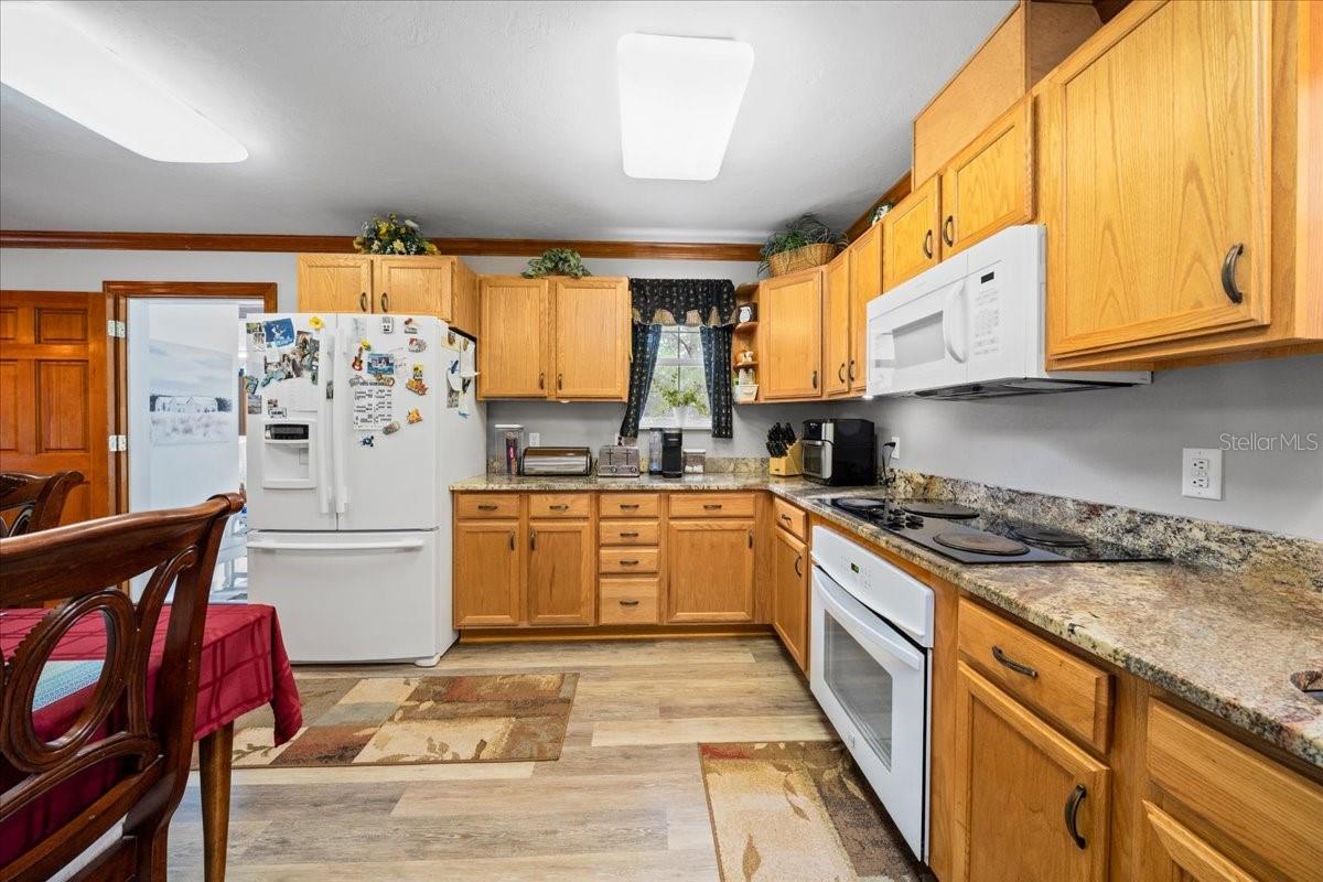 RESIDENTIAL - Residential