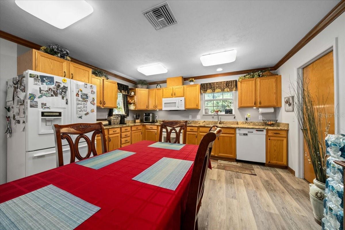 RESIDENTIAL - Residential