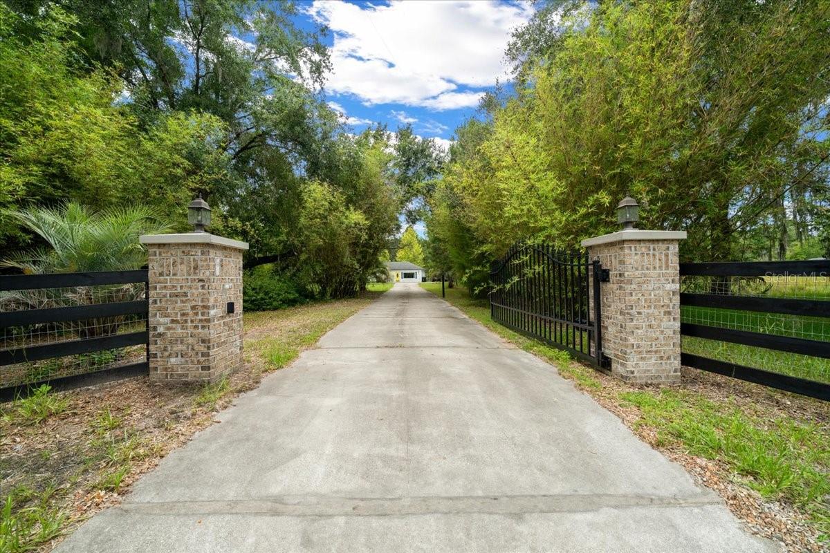 RESIDENTIAL - Residential