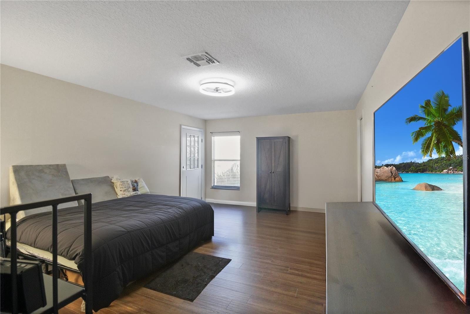 EUSTIS LAKE DOT ESTATES SUB - Residential