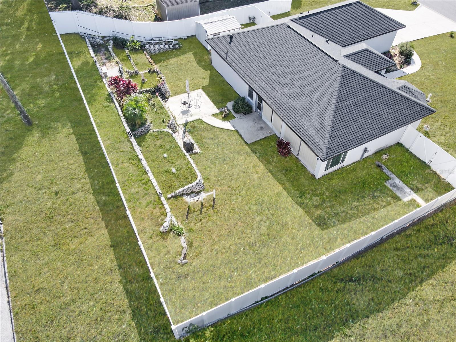 EUSTIS LAKE DOT ESTATES SUB - Residential