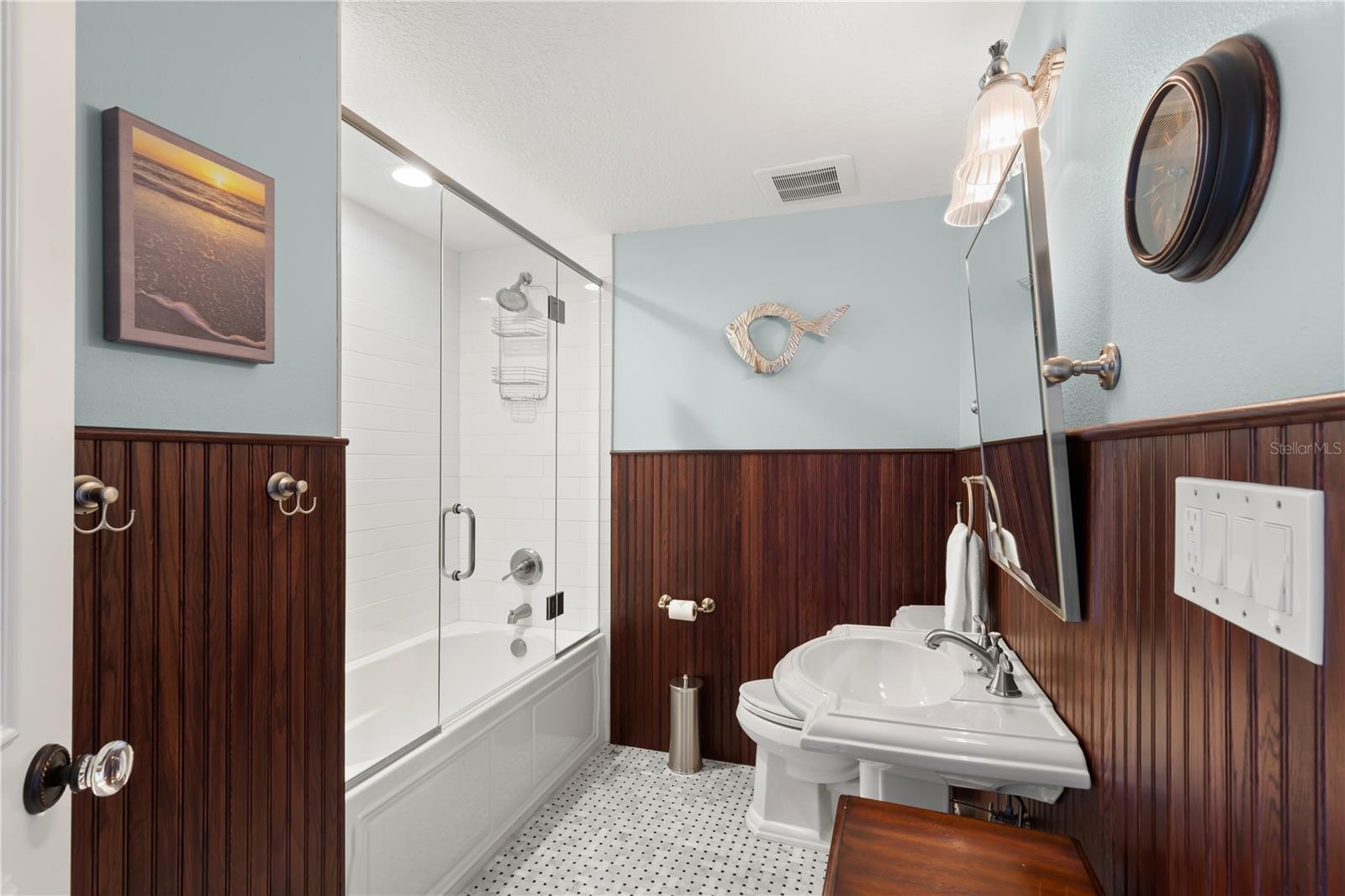 BELLE HARBOR CONDO - Residential