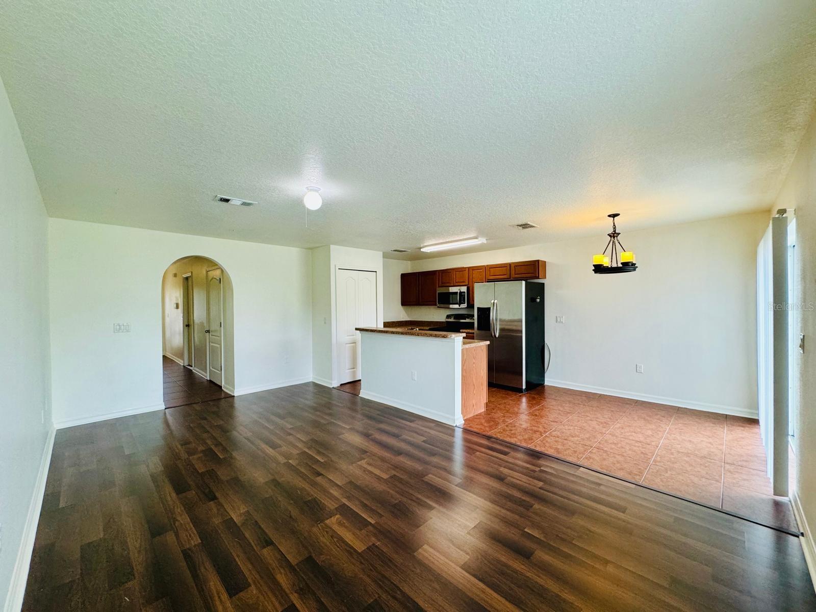 ASHBURN SQUARE TWNHMS - Residential Lease